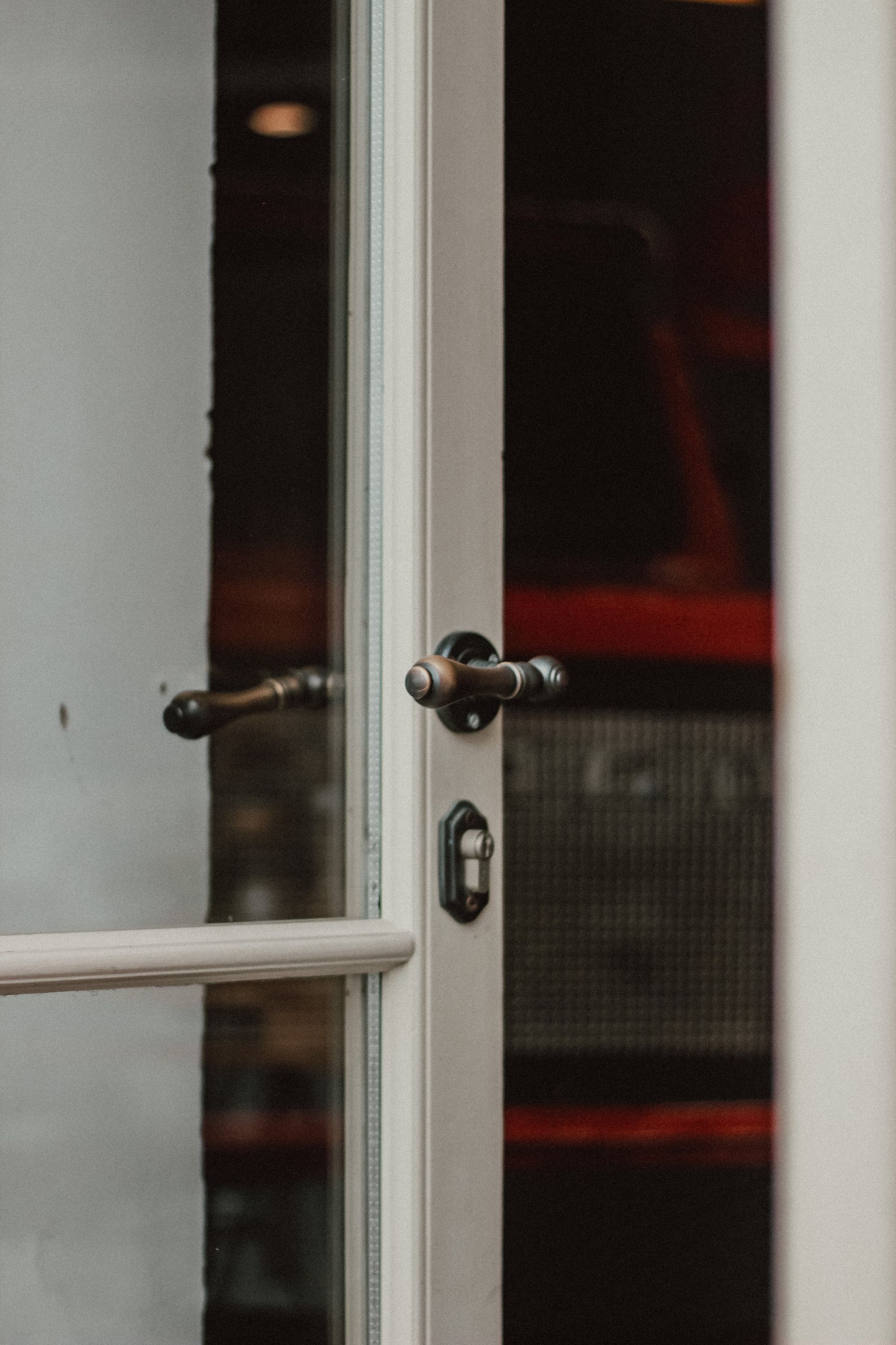 Door Closures & Hardware