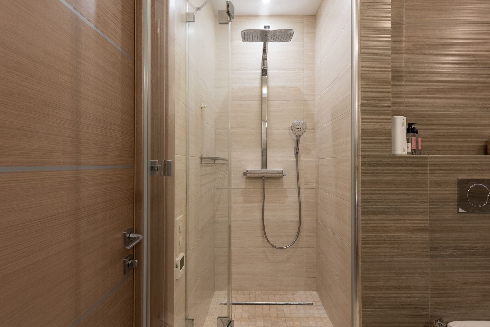 Frameless Shower Enclosures